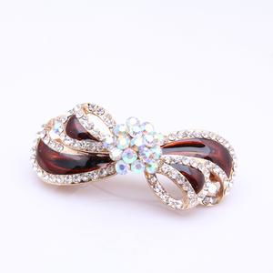 精致點綴，優(yōu)雅綻放 艾佳蝴蝶滴油發(fā)飾，點亮你的盤發(fā)造型